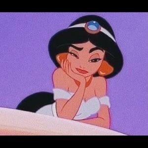 Meet your Posher, Atiana